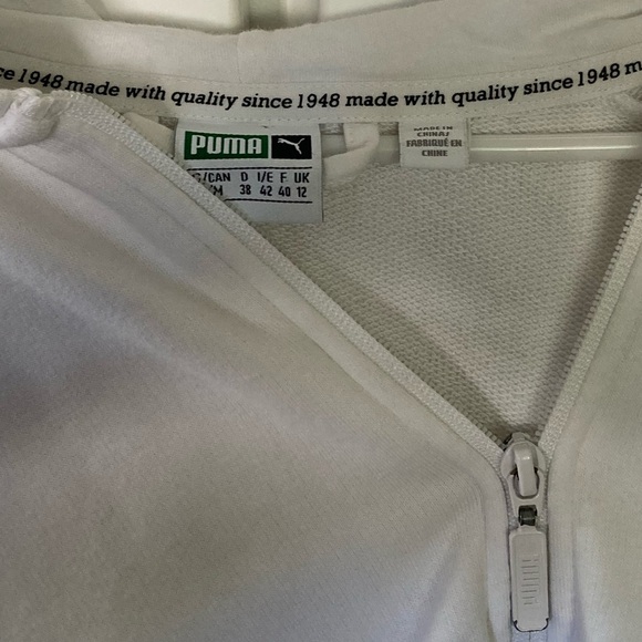 PUMA Women’s Size M White Zip-Up cropped hoodie with side string ties - Picture 4 of 13